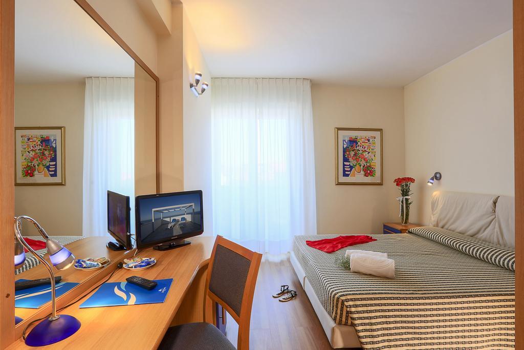 Hotel Sporting Casalbordino Cameră foto